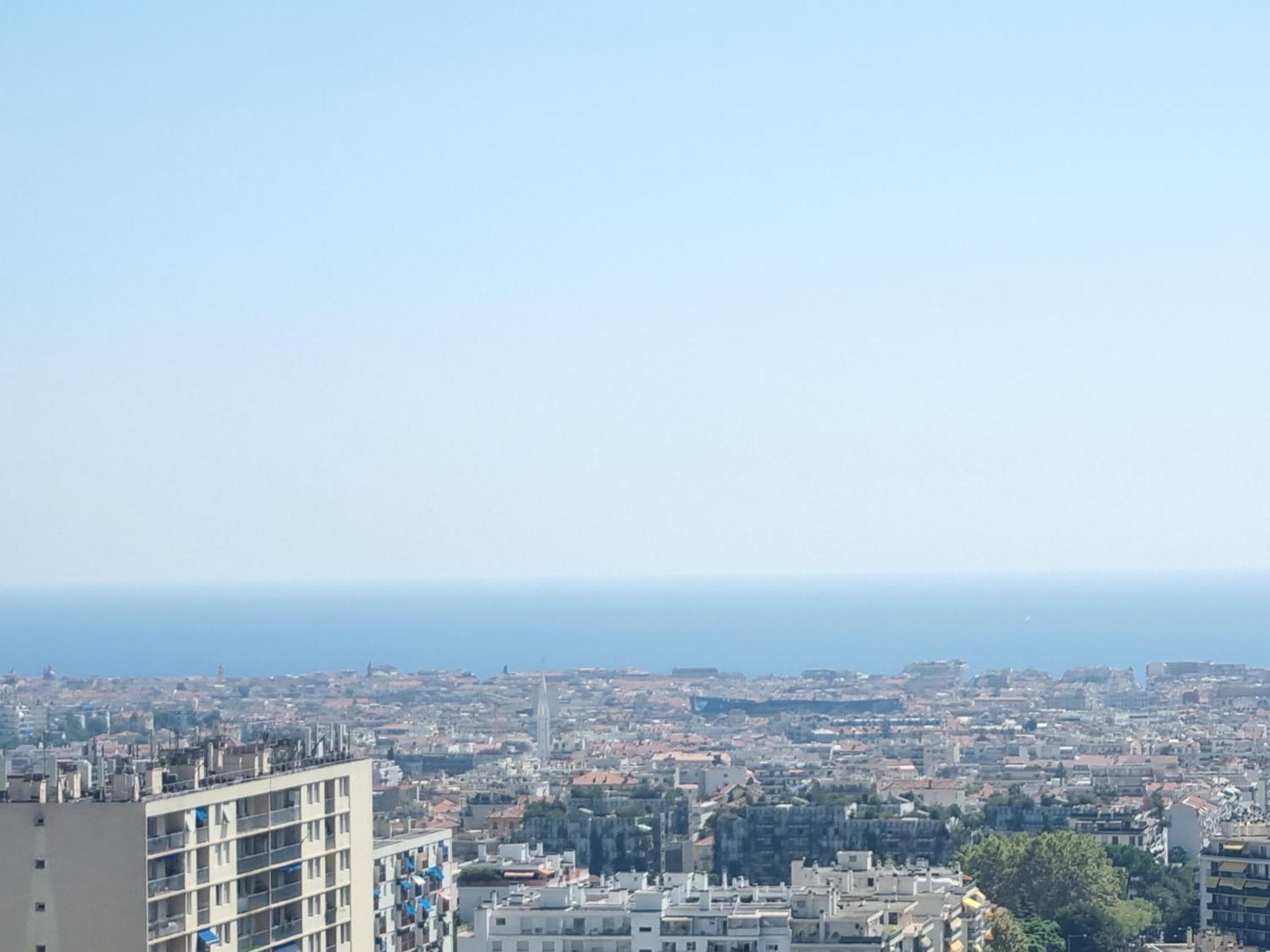 ניס Chambre Privative Renove 2024, Climatisation, Tramway Sur Place , 12 Min Centre, 16 Min Plage, Apercu Lateral Mer, 2 Wc Avec 2 Salle De Bain, Private Room Renovated 2024, Air-Conditioned , Tram On Spot, 2 Toilets And 2 Bathrooms מראה חיצוני תמונה